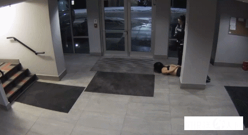 23_1P6104N5_4.gif