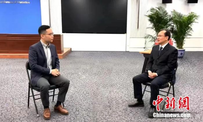 中新社“中国焦点面对面”对话国家统计局副局长盛来运。迟瀚宇 摄
