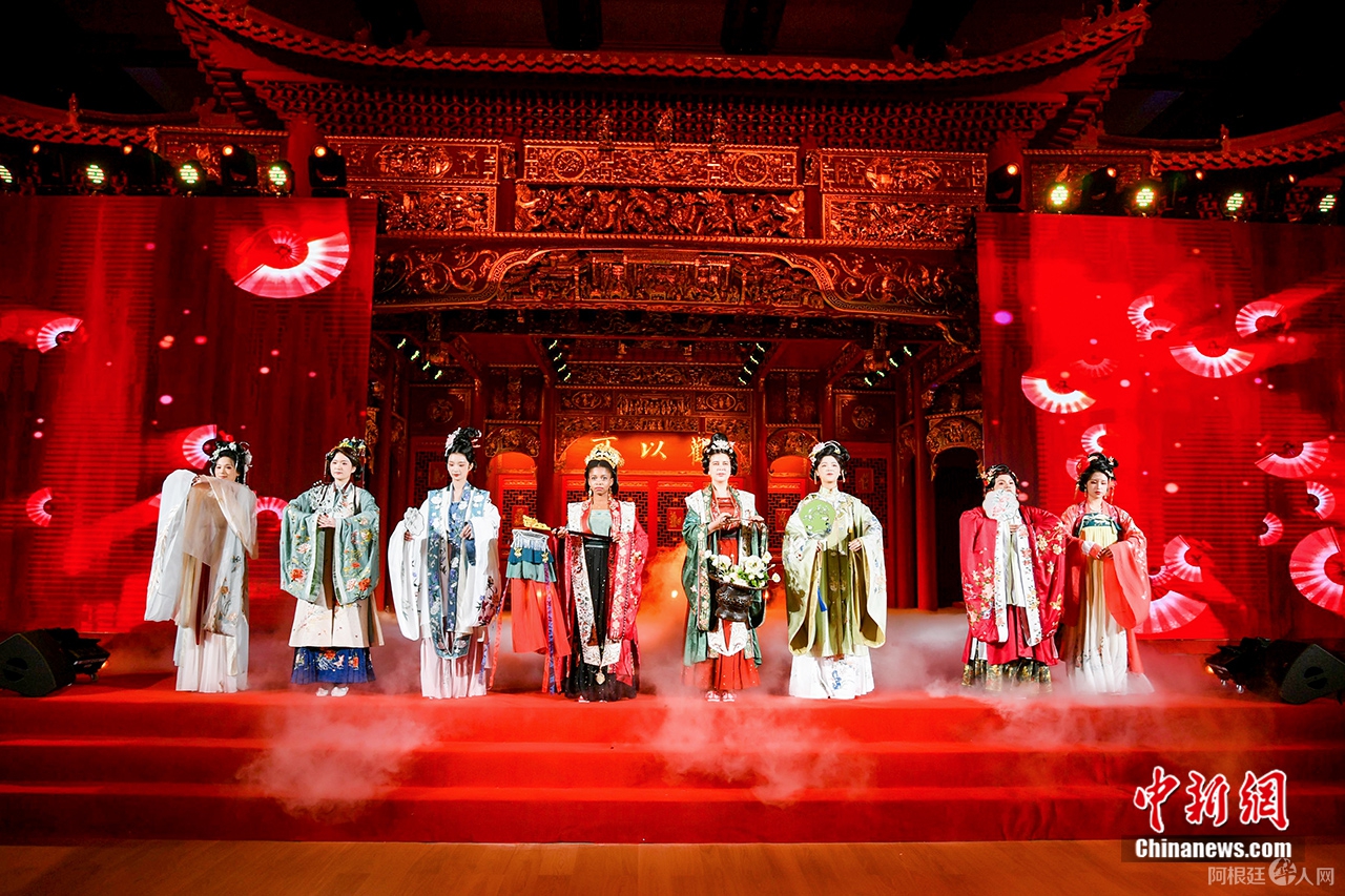 汉服表演。即享影像 供图 汉服表演。即享影像 供图