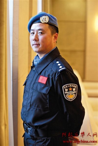 http://news.xinhuanet.com/world/2015-01/12/127377578_14210181160631n.jpg