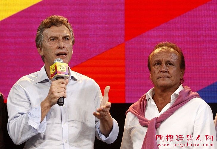0420_macri_delsel_g.jpg_1231497919.jpg