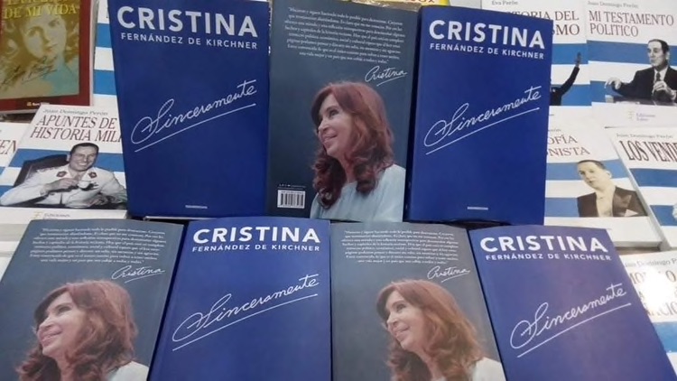 sinceramente-cristina-kirchner-libreria-1.jpg