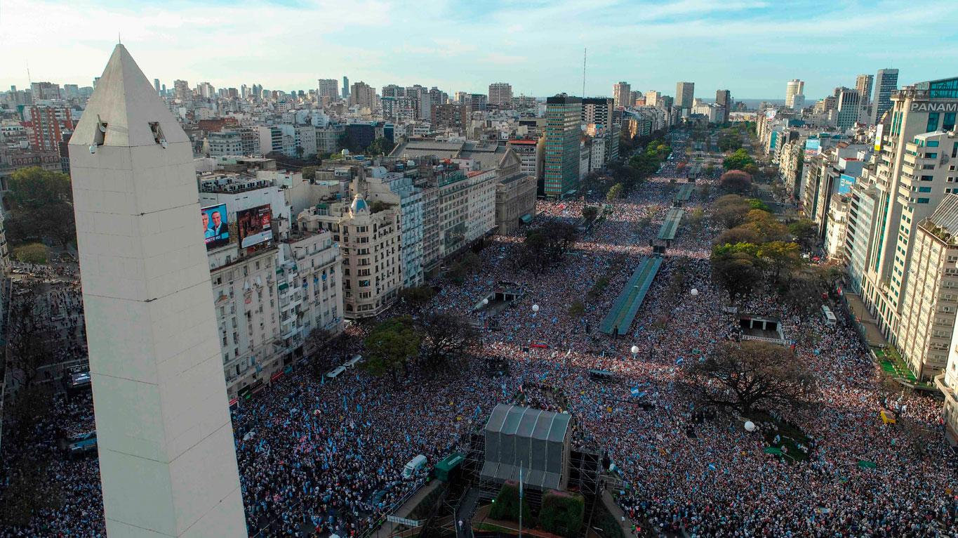5dab975f37d5e_marcha-del-millon-drone.jpg