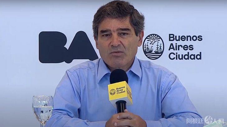 quiros-se-disculpo-y-se-comprometio-triplicar-los-centros-vacunacion-portenos