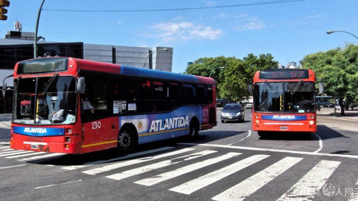 colectivo-57