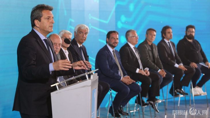massa-sujarchuk-candelo-kaufmanjpg