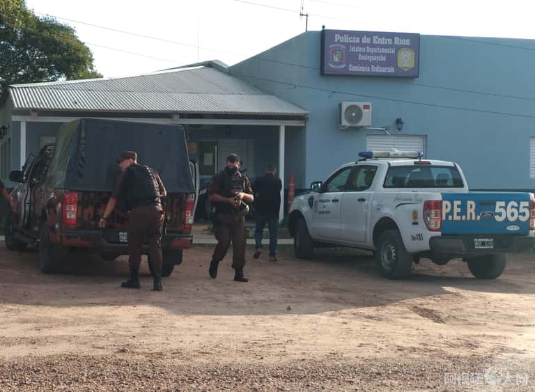 policia_urdinarrain