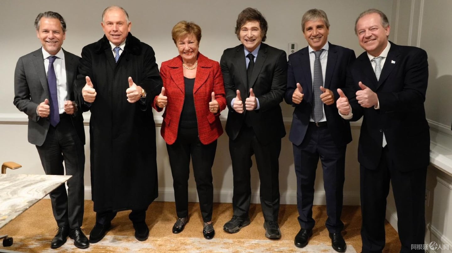se-trata-del-primer-giro-de-tres-que-la-argentina-recibira-este-2025-foto-presidencia-J6KVHE6M7JGV5D4AQC335KQQIM