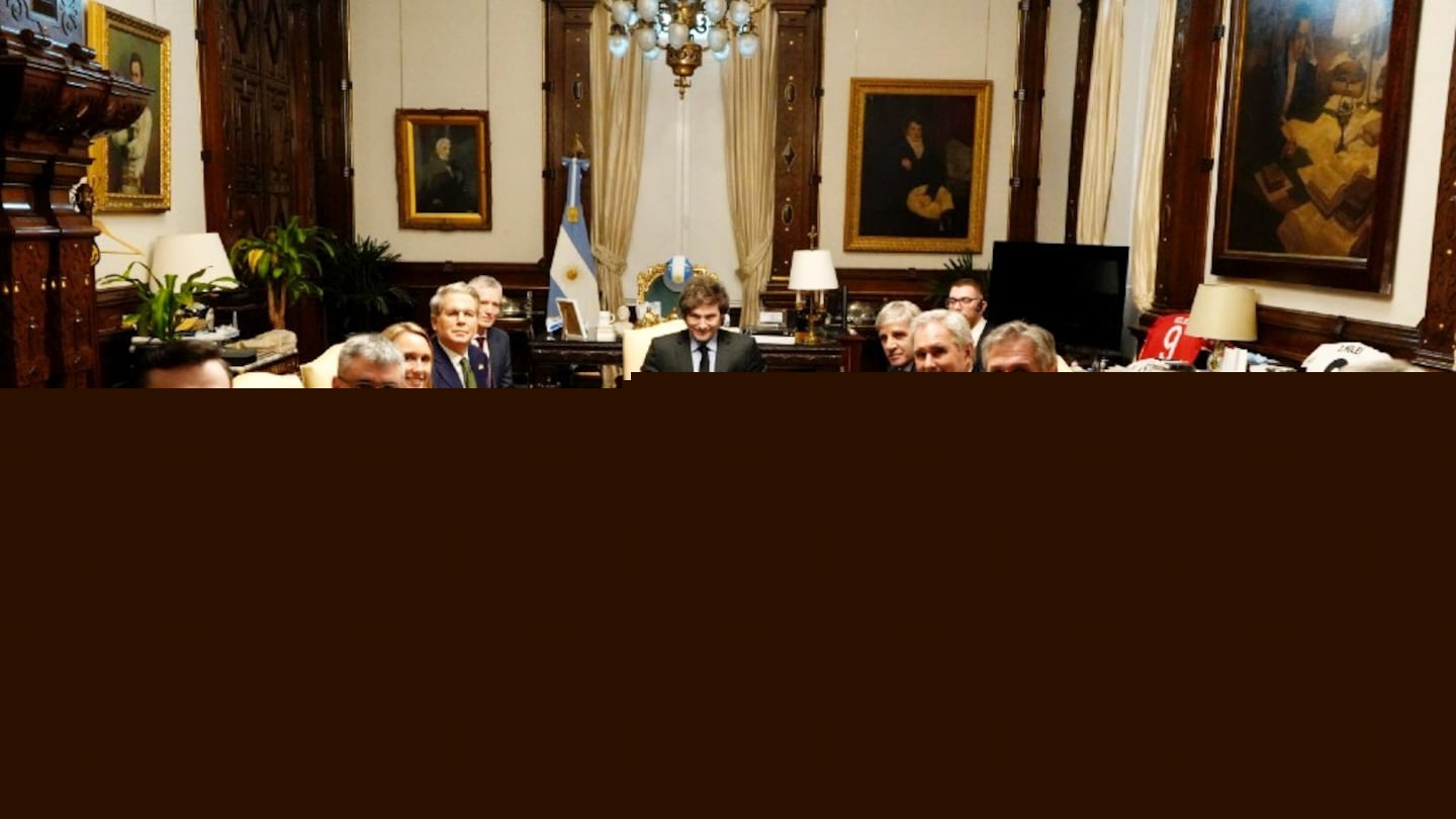 milei-y-su-equipo-economico-se-reunio-con-scott-bessent-en-casa-rosada-foto-presidencia-HIDJPY6LTVAWNICZSZAPVDRVYM milei-y-su-equipo-economico-se-reunio-con-scott-bessent-en-casa-rosada-foto-presidencia-HIDJPY6LTVAWNICZSZAPVDRVYM