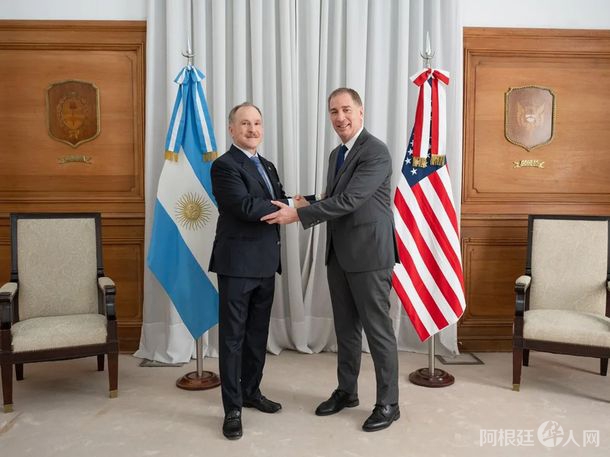 santilli-lamelas santilli-lamelas