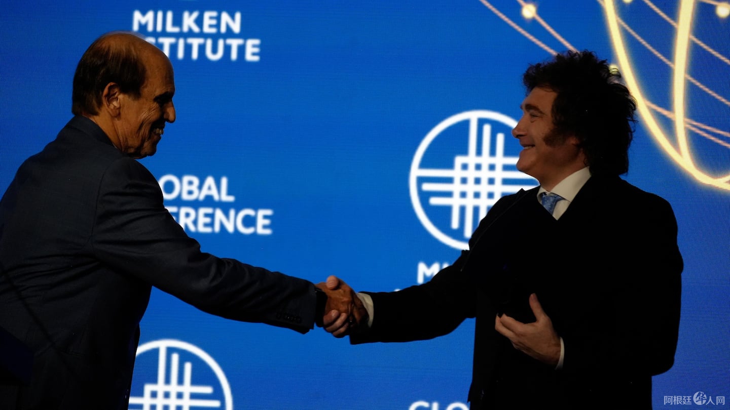 javier-milei-en-la-conferencia-global-del-instituto-milken-en-los-angeles-estados-unidos-foto-presidencia-DO5RN2YI4VF63MH2VUA46C2DPQ